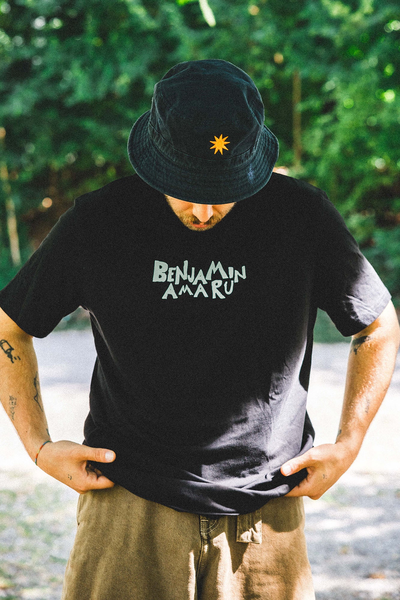 T-Shirt • Black